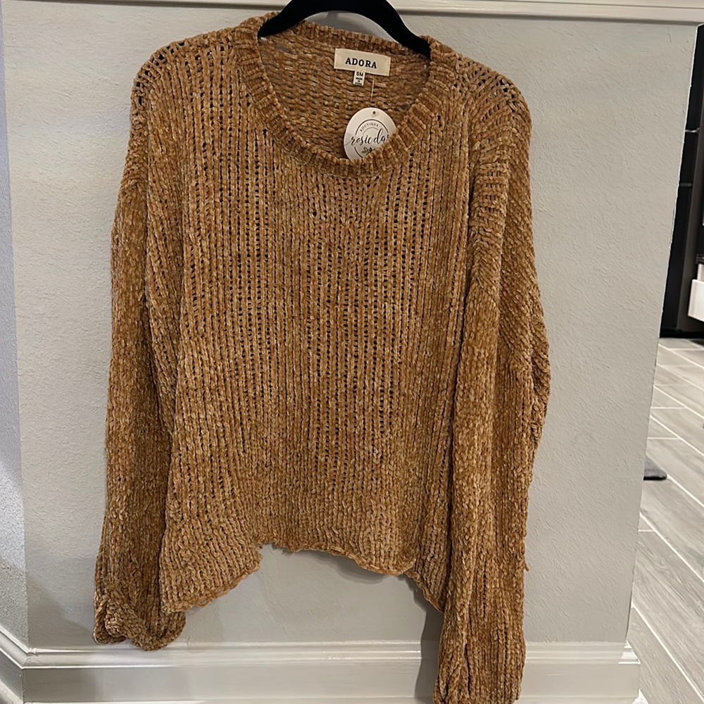NWT Adora Crochet Yellow Gold Sweater. Size Small. Purchased from Rosie Daze